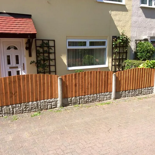 short wall fencing